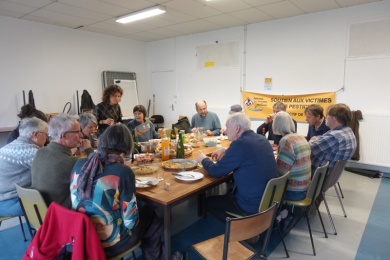 7 décembre 2025 - pique-nique à LAVAL (53)